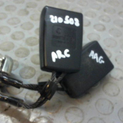 Ancrage ceinture arc Volkswagen POLO V (6R1, 6C1) 1.6 tdi (2009) 5 portes