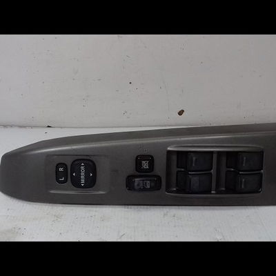 Commande lève-glace porte avant gauche Toyota PRIUS Liftback (_W2_) 1.5 hybrid (nhw20_) (2003-2009)