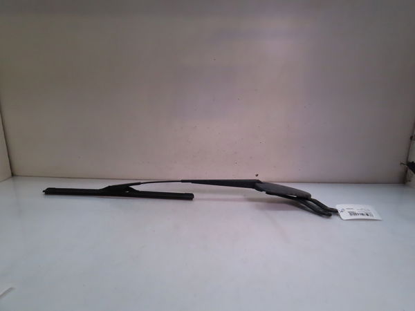 Bras essuie-glace avant droit Mercedes-benz CLASSE A (W176) A 200 cdi (176.001) (2012-2014)