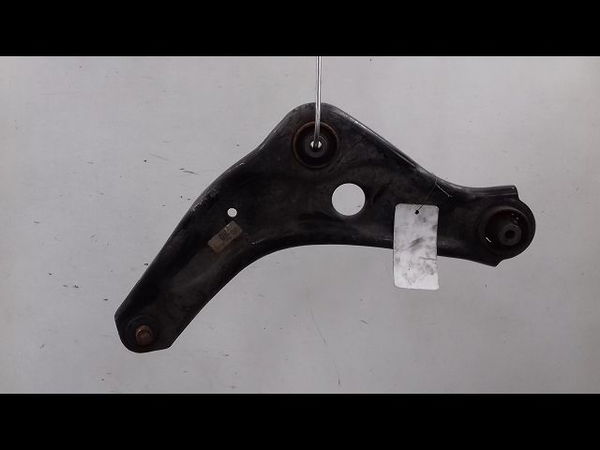 Triangle inf avg Renault KADJAR (HA_, HL_) 1.3 tce 140 (2018)