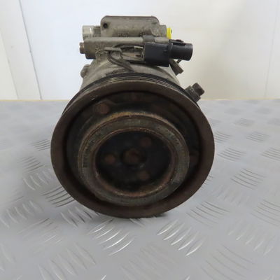 Compresseur air conditionne Kia CEE'D 3-5 portes (ED) 1.6 crdi 90 (2006-2012)