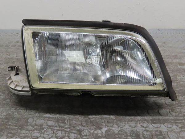 Phare droit Mercedes-benz CLASSE C (W202) C 180 (202.018) (1993-2000) 4 portes