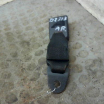 Ancrage ceinture arrière droit Peugeot 206 CC (2D) 1.6 hdi 110 (2005-2007)