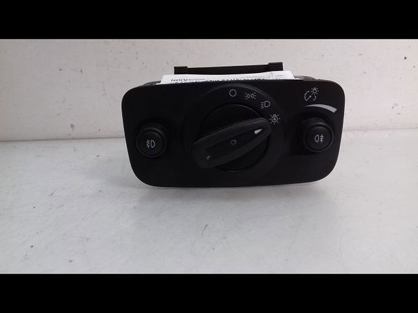 Commande eclairage Ford KUGA II (DM2) 2.0 tdci (2013-2014)