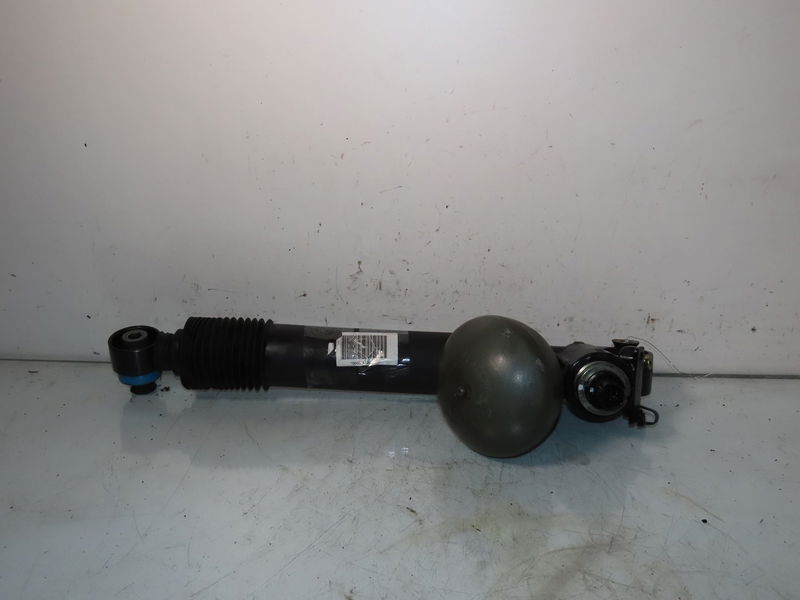 Verin suspension    arg CITROEN C6