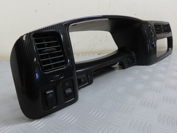 Casquette supérieure tableau de bord Mitsubishi L200 (K7_T, K6_T, K5_T) 2.5 td 4wd (k74t) (1996-2007)