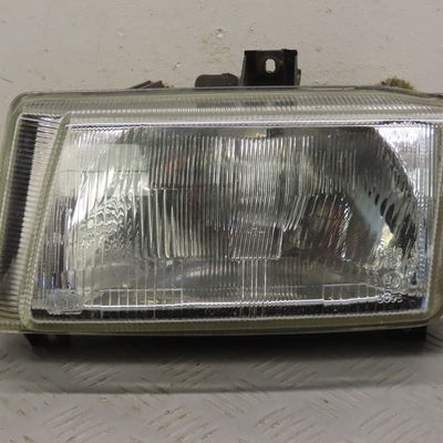 Phare gauche Volkswagen POLO Variant (6V5) 1.4 (1997-2001)