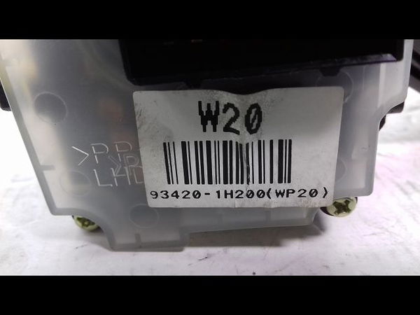 Commande essuie glace Kia CEE'D SW (ED) 1.6 crdi 90 (2007-2012)
