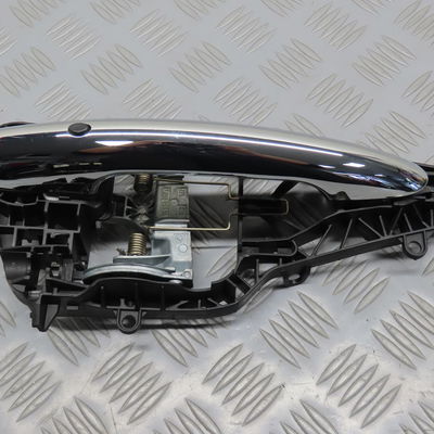 Poignee ext porte avd Mini MINI (F55) Cooper (2013)