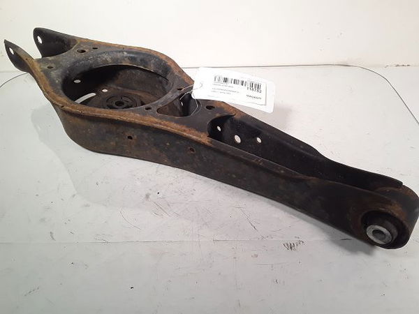 Triangle inf ard Volkswagen PASSAT B6 Variant (3C5) 2.0 tdi 16v 4motion (2005-2010)