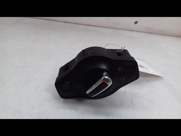 Interrupteur commande de phares Audi Q5 (8RB) 3.0 tdi quattro (2008-2017)