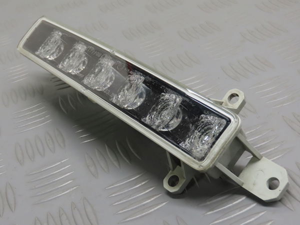Feu position droit Peugeot 308 SW II (LC_, LJ_, LR_, LX_, L4_) 1.6 bluehdi 120 (2014-2021)