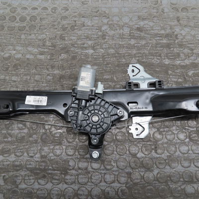 Mecanisme  moteur lève-glace avant droit Nissan QASHQAI II SUV (J11, J11_) 1.6 dci all mode 4x4-i (2013)
