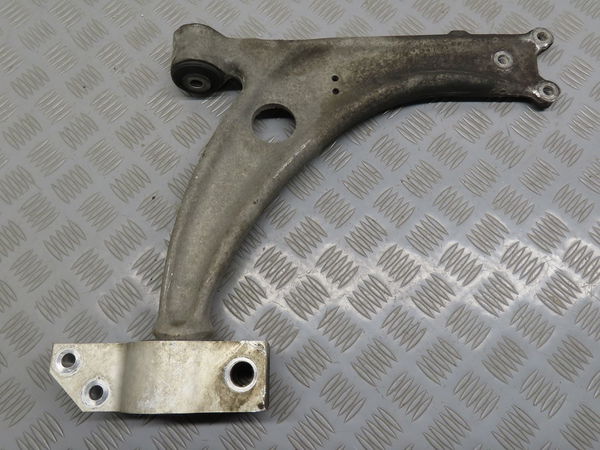 Triangle inf avg Volkswagen PASSAT B6 Variant (3C5) 1.8 tsi (2007-2011)