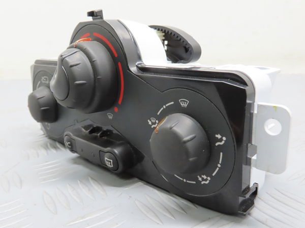 Commande de chauffage Renault KANGOO Express (FW0-1_) 1.5 dci 90 (fw0g, fw05, fw08, fw11) (2009) 4 portes