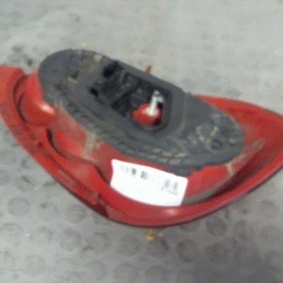 Feu arrière droit Toyota AYGO (_B1_) 1.0 (kgb10_) (2005-2014) 5 portes