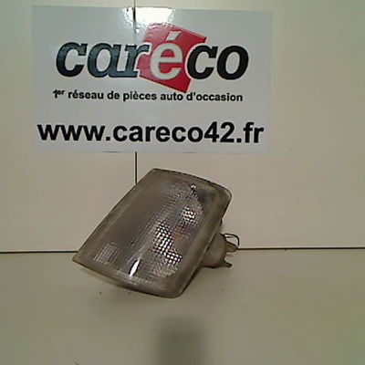 Clignotant gauche Opel CORSA A 3-5 portes (S83) 1.2 i (f08, m08, f68, m68) (1989-1993)