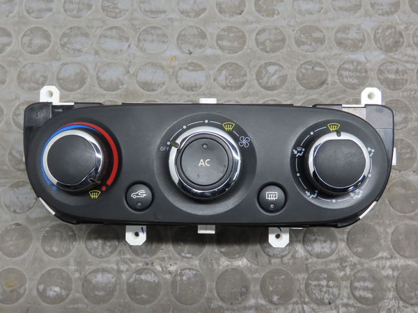 Commande de chauffage Renault CLIO IV (BH_) 1.5 dci 90 (2012) 5 portes