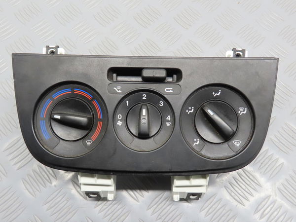 Commande de chauffage Peugeot BIPPER TEPEE 1.4 hdi (2008)