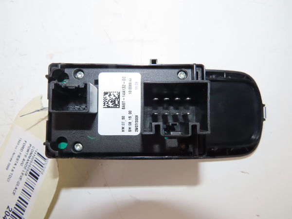 Commande lève-glace porte avant gauche Ford FIESTA VI (CB1, CCN) 1.6 tdci (2008-2012)
