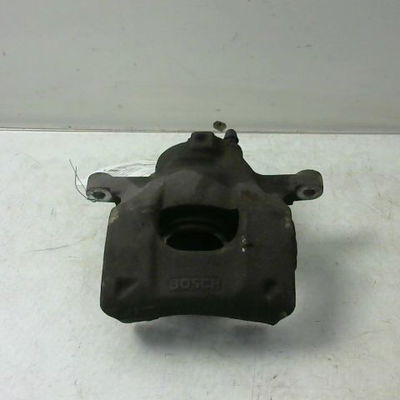 Etrier de frein avant gauche Toyota AYGO (_B1_) 1.4 hdi (wnb10_) (2005-2010)