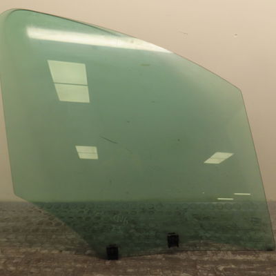 Glace porte av d Peugeot PARTNER Camionnette-Monospace 1.6 hdi (2008)