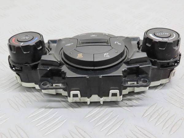 Commande de chauffage Ford FIESTA VI (CB1, CCN) 1.6 tdci (2008-2012)