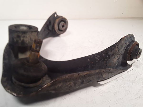 Triangle sup avd Mazda 6 Hatchback (GG) 2.0 (gges) (2002-2007)