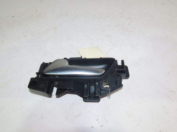 Poignee int porte arg Peugeot 2008 II (UD_, US_, UY_, UK_) 1.5 bluehdi 130 (2019)