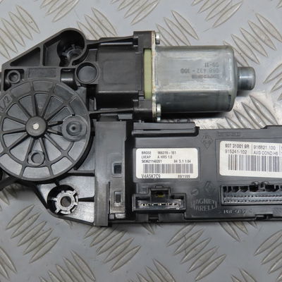 Moteur leve-vitre avg Renault MEGANE III Coupé (DZ0-1_) 1.5 dci (dz09, dz0d, dz1f, dz1g, dz14, dz29) (2009-2015) 3 portes