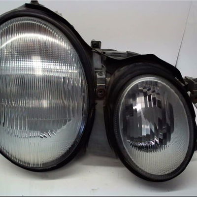 Phare droit Mercedes-benz CLK (C208) Clk 230 kompressor (208.347) (1997-2000)