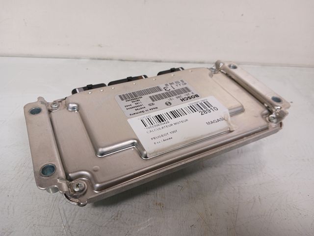 Calculateur moteur PEUGEOT 1007