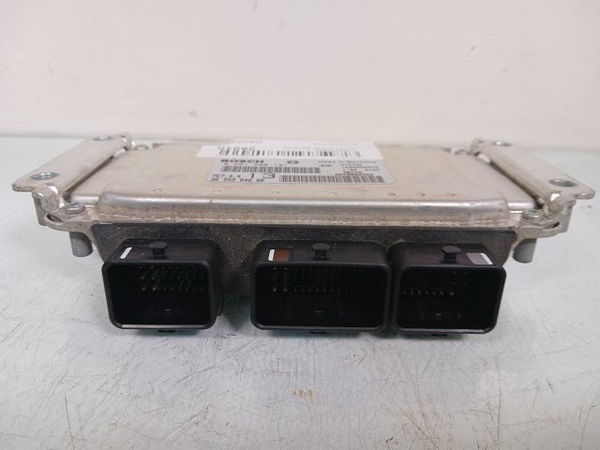 Calculateur moteur PEUGEOT 1007