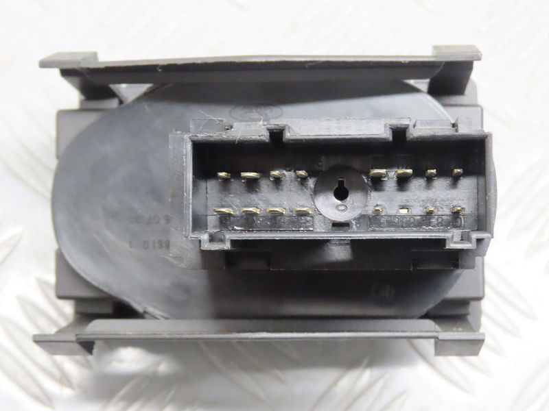 Interrupteur commande de phares Ford FIESTA V (JH_, JD_) 1.4 tdci (2001-2008) 5 portes