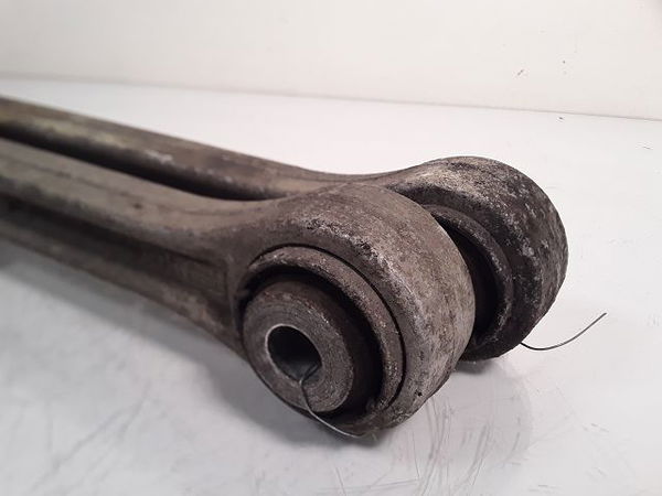Triangle sup ard Porsche 911 (996) 3.4 carrera (1997-2001)