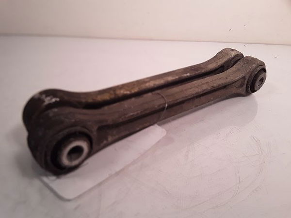 Triangle sup ard Porsche 911 (996) 3.4 carrera (1997-2001)
