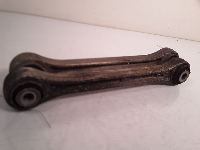 Triangle sup ard Porsche 911 (996) 3.4 carrera (1997-2001)