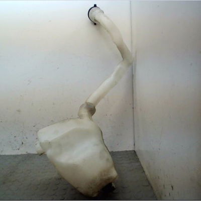 Reservoir lave-glace avant Peugeot 208 I (CA_, CC_) 1.6 hdi (2012) 5 portes