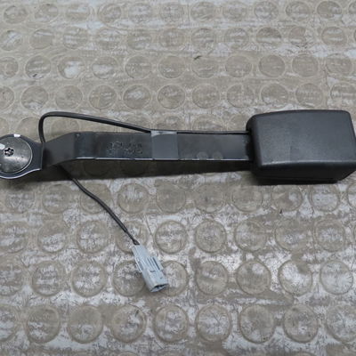 Ancrage ceinture avant droit Renault CLIO IV (BH_) 1.5 dci 90 (2012) 5 portes