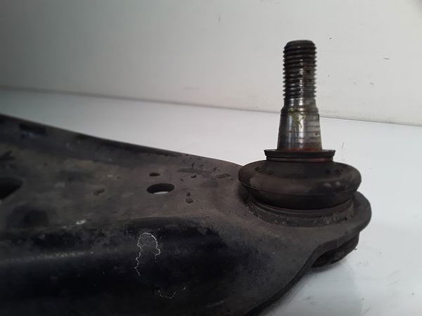 Triangle inf avd Smart FORTWO Cabrio (451) 1.0 turbo brabus (451.433) (2010)