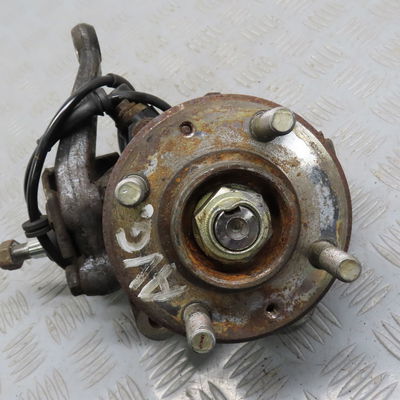 Moyeu avg Mg MG TF 135 (2002-2009)