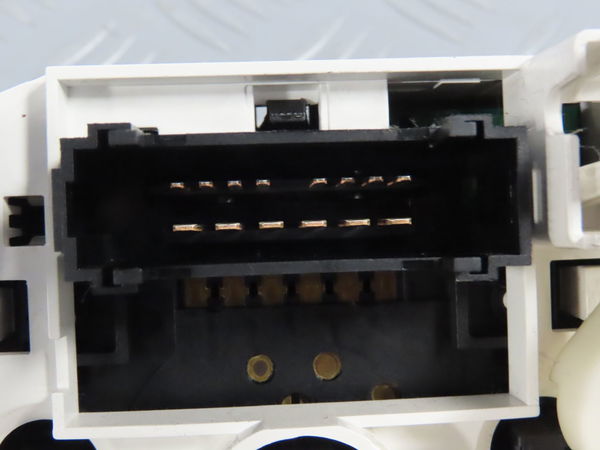 Commande de chauffage Citroën C3 I (FC_, FN_) 1.4 hdi (2003-2011) 5 portes