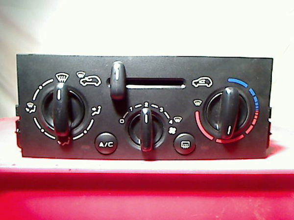 Commande de chauffage PEUGEOT 207