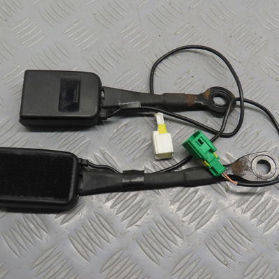 Ancrage ceinture arrière droit Citroën C6 (TD_) 2.7 hdi (2005-2011)