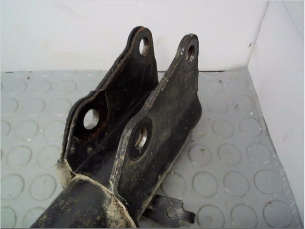 Amortisseur avant droit Renault KANGOO Express (FW0-1_) 1.5 dci 90 (fw0g, fw05, fw08, fw11) (2009) 4 portes