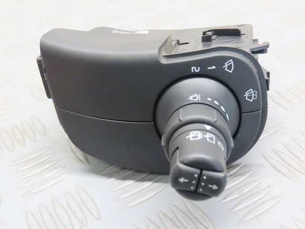 Commande essuie glace Renault CLIO III (BR0-1, CR0-1) 1.2 16v (br02, br0j, br11, cr02, cr0j, cr11) (2005-2014) 5 portes