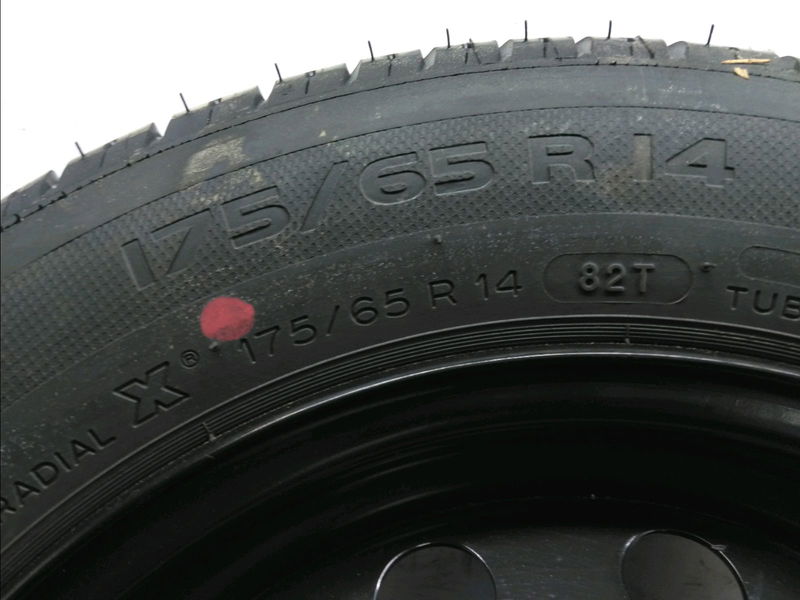 Roue de secours Citroën C3 I (FC_, FN_) 1.4 hdi (2003-2011) 5 portes
