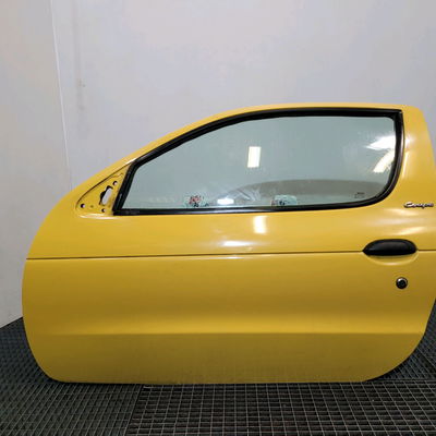 Porte avant gauche Renault MEGANE I Coupé (DA0-1_) 1.4 16v (da0d, da1h, da0w, da10) (1999-2003)