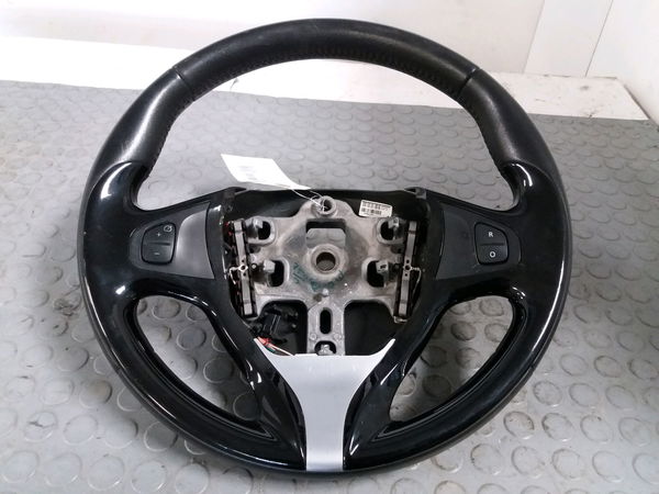 Volant de direction Renault CLIO IV (BH_) 1.5 dci 90 (2012) 5 portes