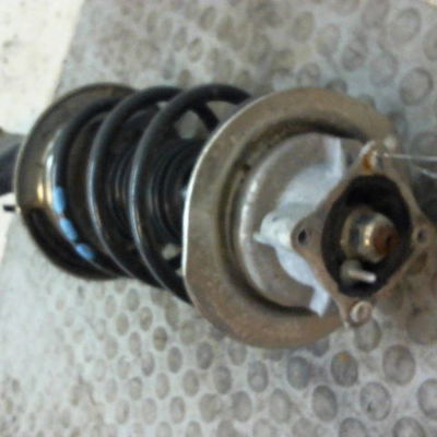 Amortisseur avant gauche Mercedes-benz CLASSE A (W168) A 170 cdi (168.009, 168.109) (2001-2004)